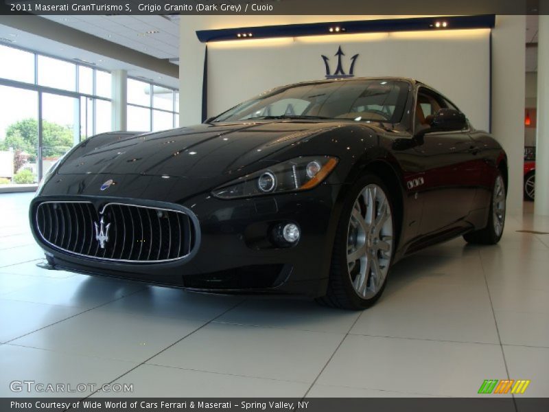 Grigio Granito (Dark Grey) / Cuoio 2011 Maserati GranTurismo S