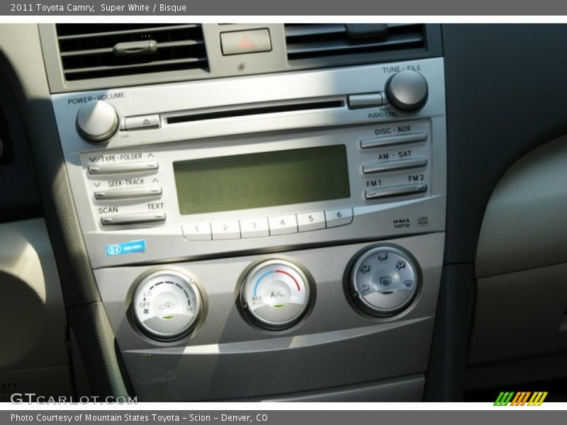 Super White / Bisque 2011 Toyota Camry