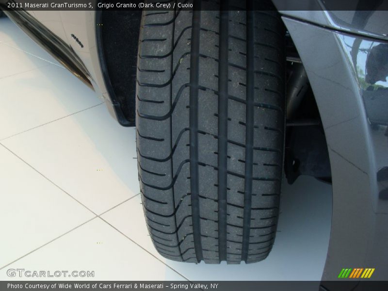 Grigio Granito (Dark Grey) / Cuoio 2011 Maserati GranTurismo S