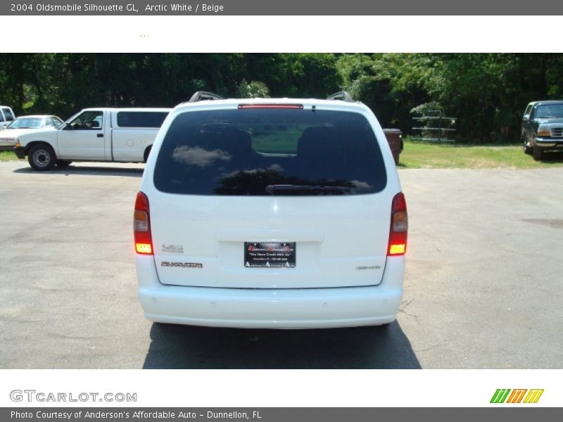 Arctic White / Beige 2004 Oldsmobile Silhouette GL
