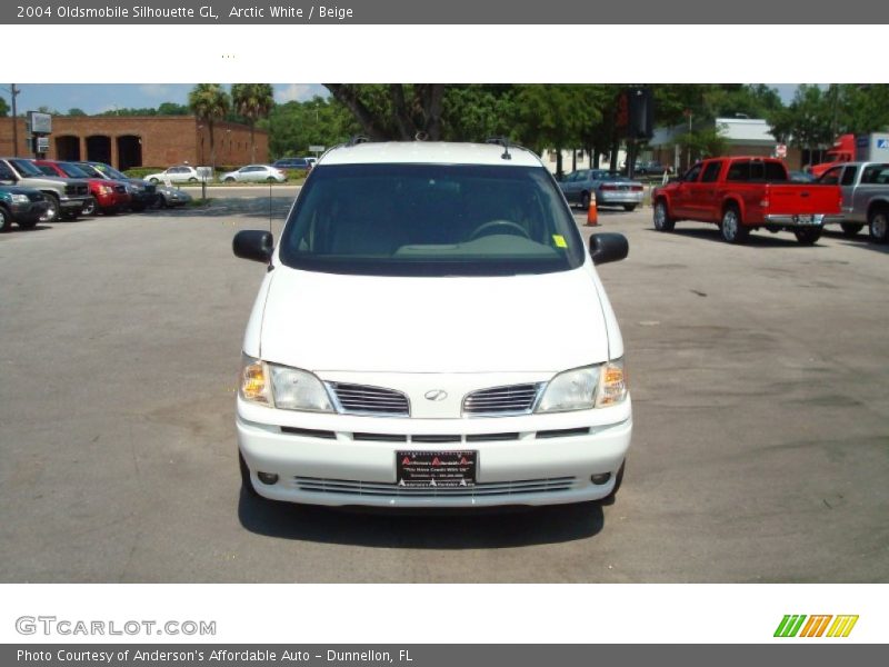 Arctic White / Beige 2004 Oldsmobile Silhouette GL