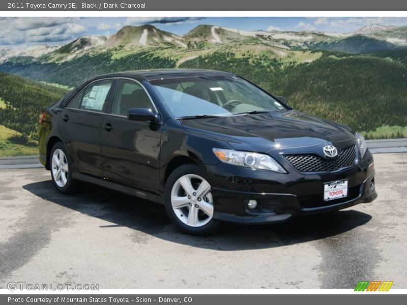 Black / Dark Charcoal 2011 Toyota Camry SE