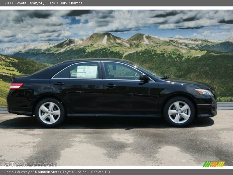 Black / Dark Charcoal 2011 Toyota Camry SE