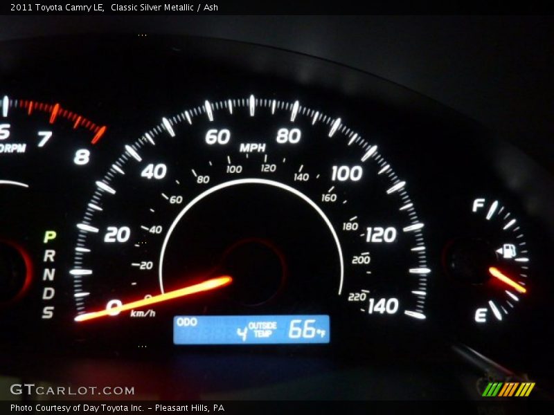 Classic Silver Metallic / Ash 2011 Toyota Camry LE