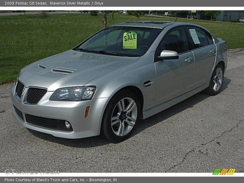 Front 3/4 View of 2009 G8 Sedan