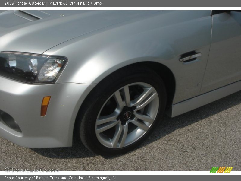 Maverick Silver Metallic / Onyx 2009 Pontiac G8 Sedan