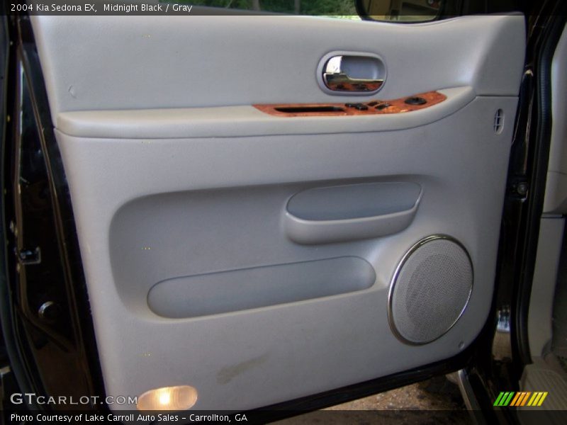 Midnight Black / Gray 2004 Kia Sedona EX