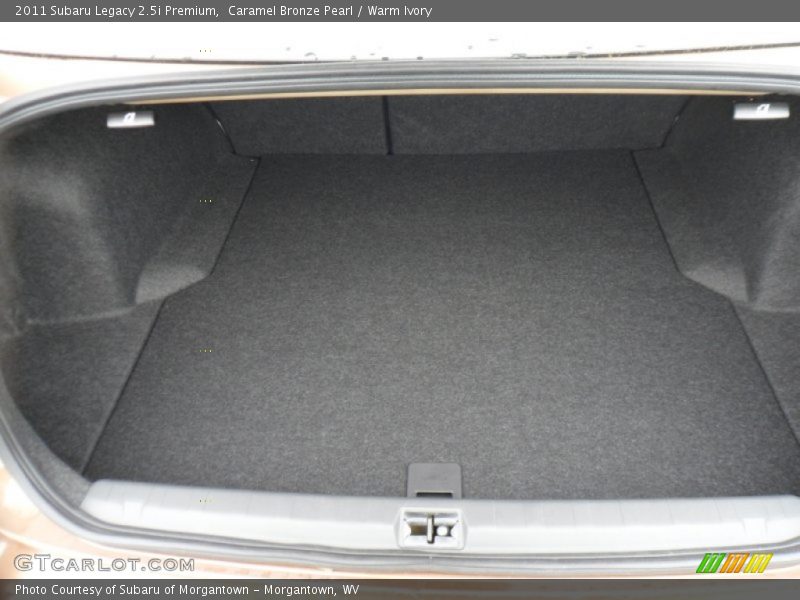  2011 Legacy 2.5i Premium Trunk