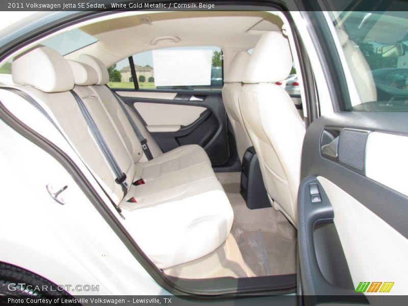 White Gold Metallic / Cornsilk Beige 2011 Volkswagen Jetta SE Sedan