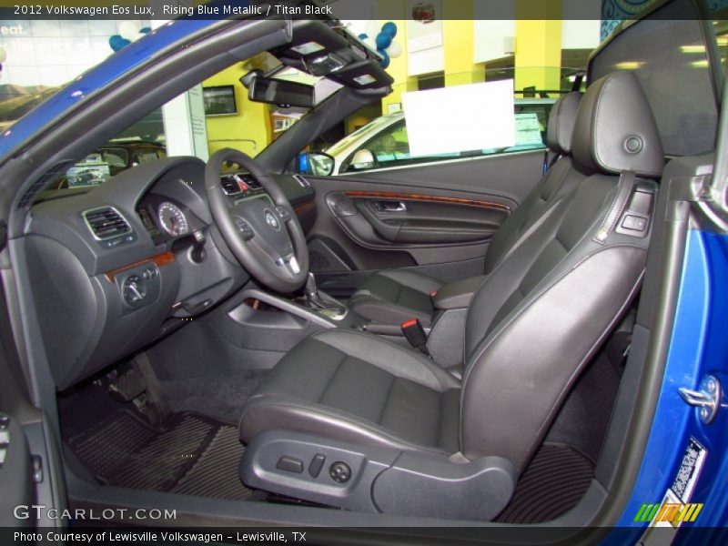  2012 Eos Lux Titan Black Interior
