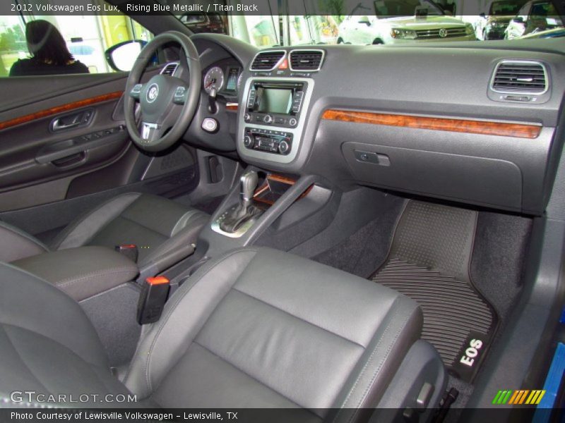  2012 Eos Lux Titan Black Interior