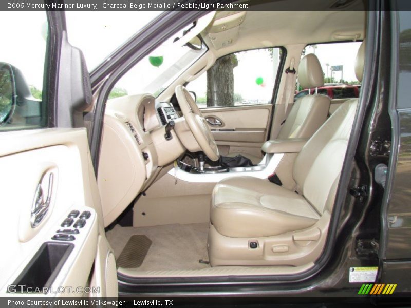 2006 Mariner Luxury Pebble/Light Parchment Interior
