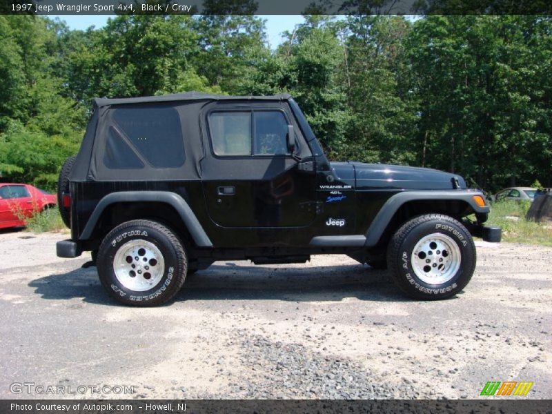  1997 Wrangler Sport 4x4 Black