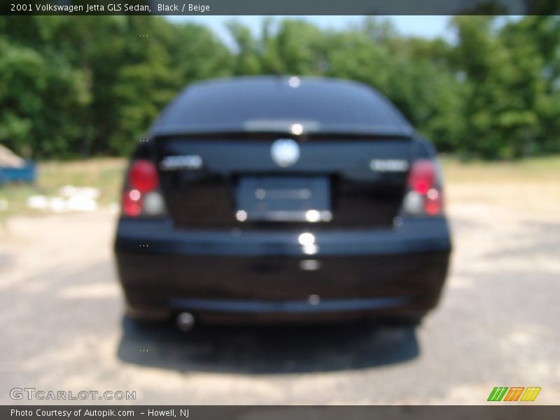 Black / Beige 2001 Volkswagen Jetta GLS Sedan