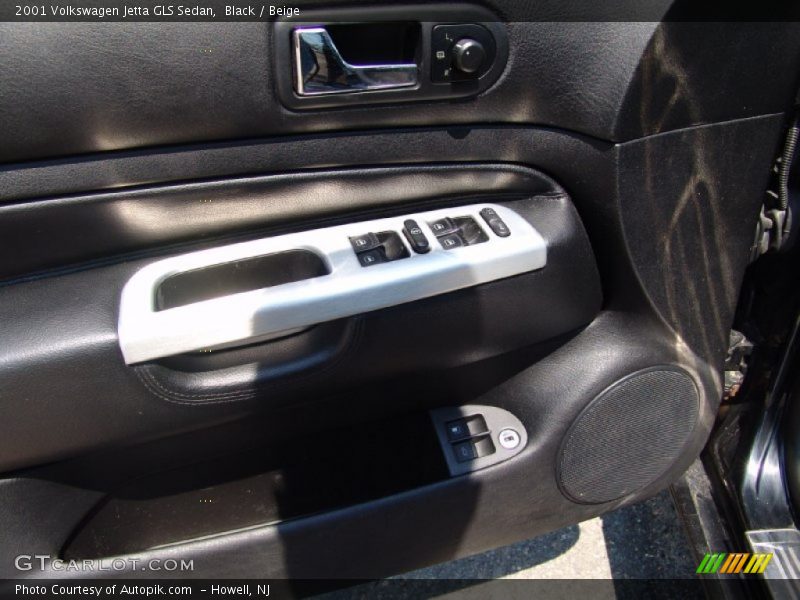 Black / Beige 2001 Volkswagen Jetta GLS Sedan
