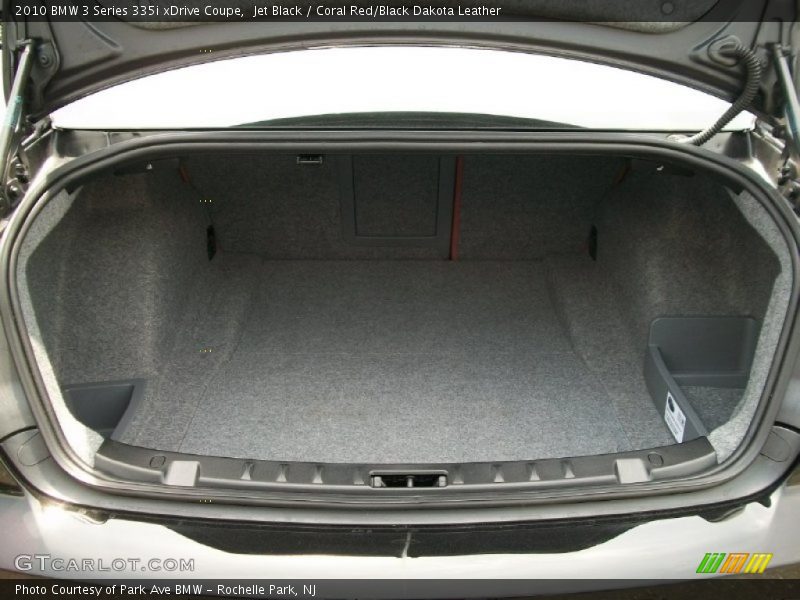  2010 3 Series 335i xDrive Coupe Trunk