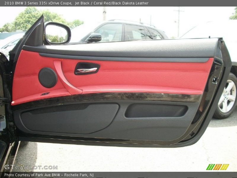 Door Panel of 2010 3 Series 335i xDrive Coupe