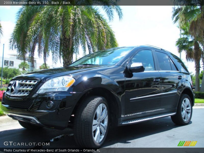 Front 3/4 View of 2009 ML 350