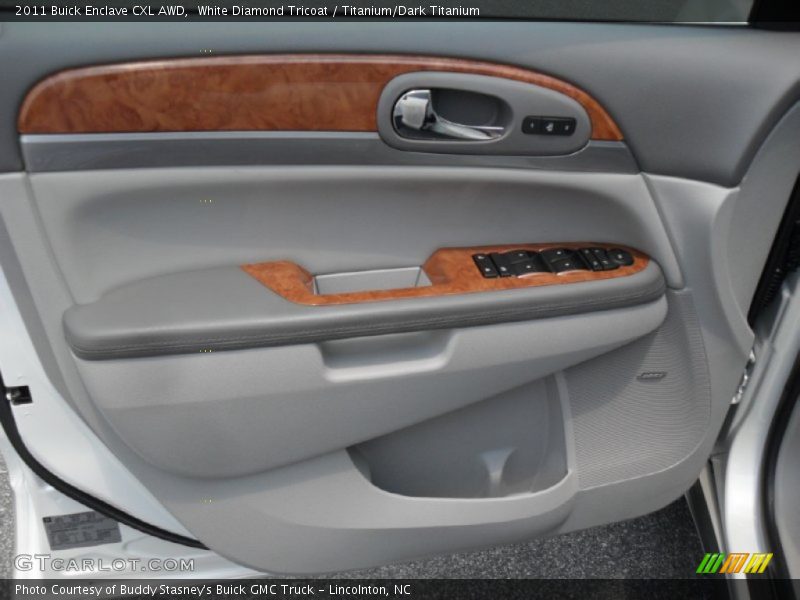 White Diamond Tricoat / Titanium/Dark Titanium 2011 Buick Enclave CXL AWD