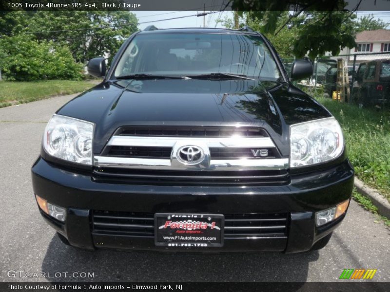 Black / Taupe 2005 Toyota 4Runner SR5 4x4