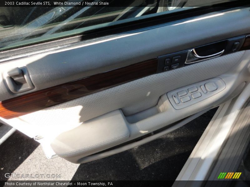 White Diamond / Neutral Shale 2003 Cadillac Seville STS