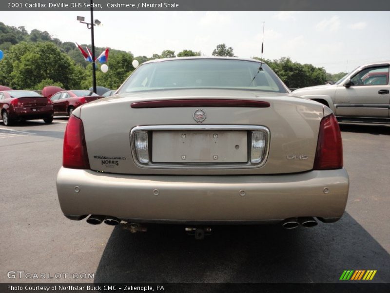 Cashmere / Neutral Shale 2001 Cadillac DeVille DHS Sedan