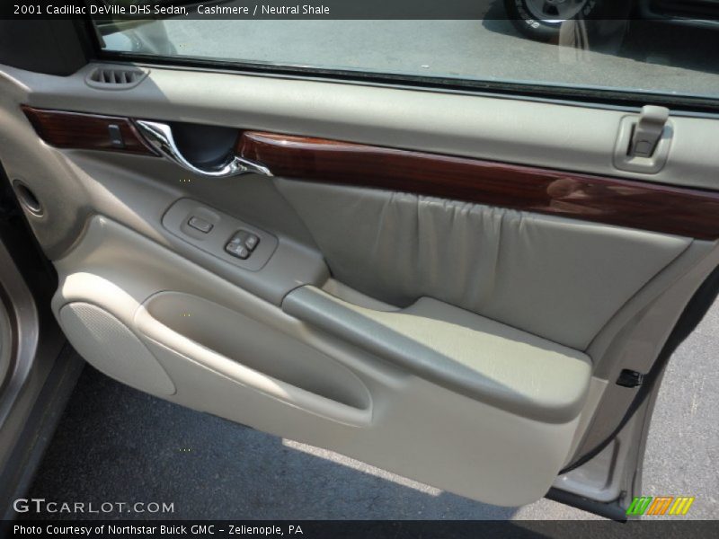 Door Panel of 2001 DeVille DHS Sedan