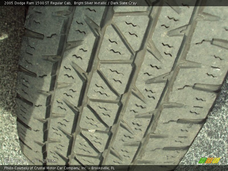 Bright Silver Metallic / Dark Slate Gray 2005 Dodge Ram 1500 ST Regular Cab