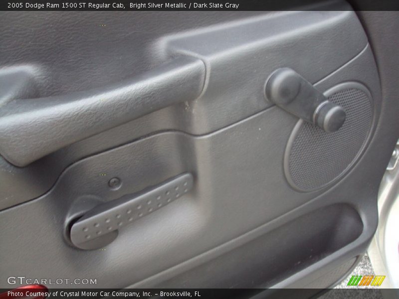 Bright Silver Metallic / Dark Slate Gray 2005 Dodge Ram 1500 ST Regular Cab