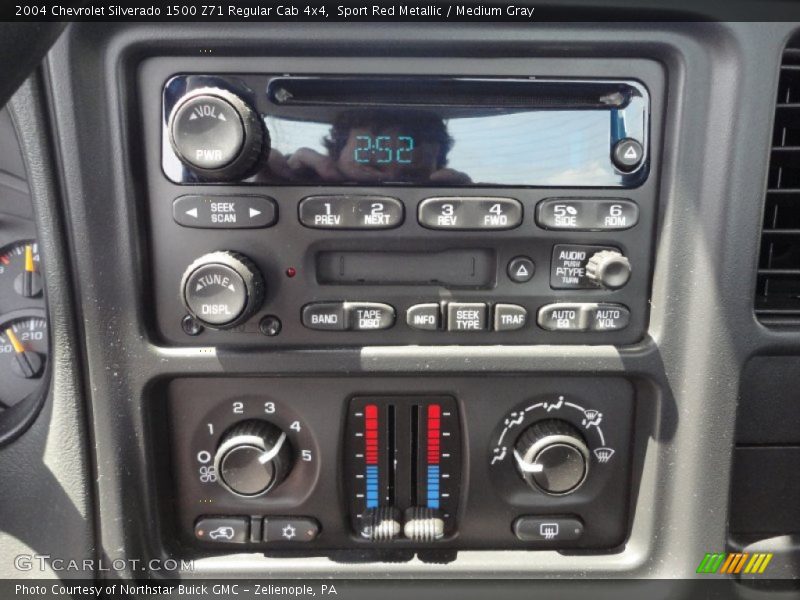 Sport Red Metallic / Medium Gray 2004 Chevrolet Silverado 1500 Z71 Regular Cab 4x4