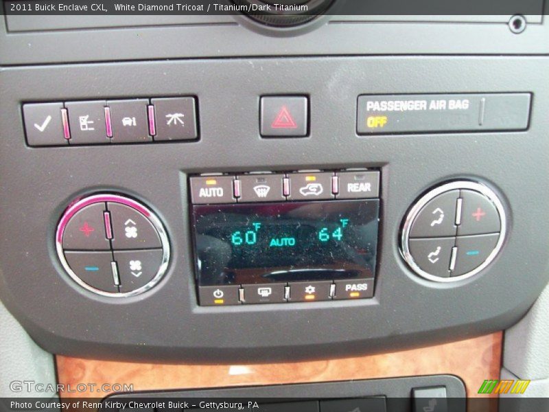 White Diamond Tricoat / Titanium/Dark Titanium 2011 Buick Enclave CXL