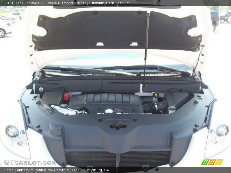 White Diamond Tricoat / Titanium/Dark Titanium 2011 Buick Enclave CXL