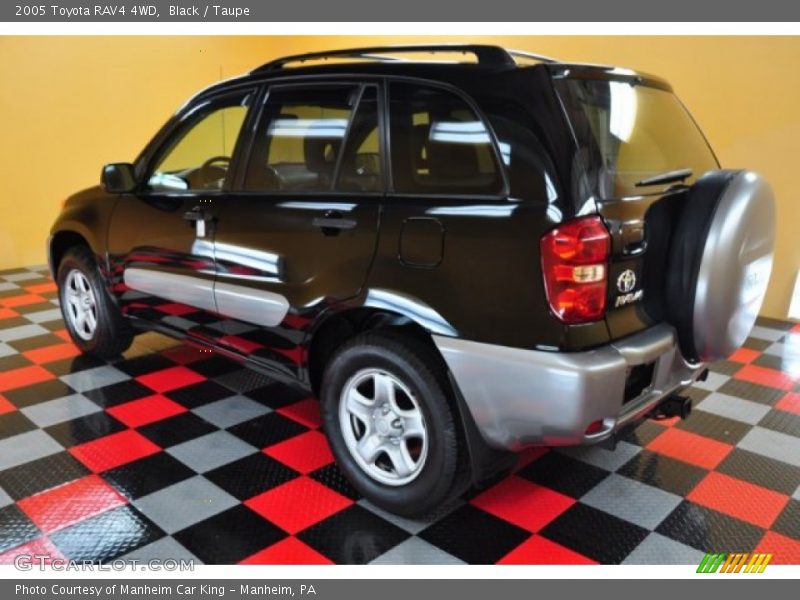 Black / Taupe 2005 Toyota RAV4 4WD