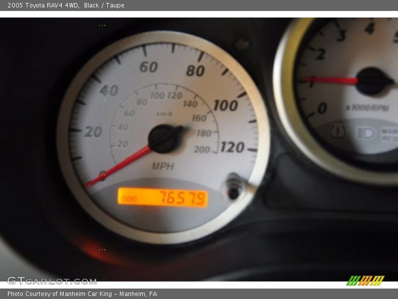 Black / Taupe 2005 Toyota RAV4 4WD