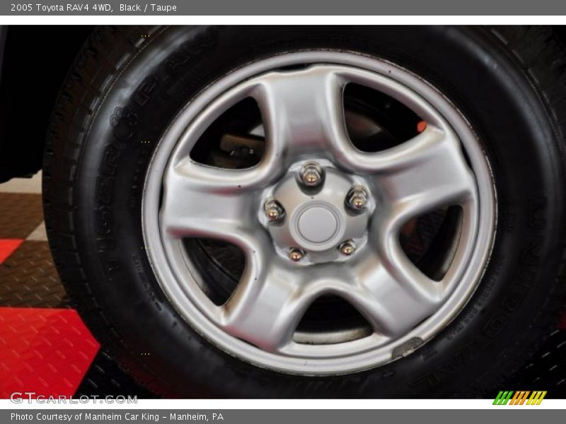 Black / Taupe 2005 Toyota RAV4 4WD
