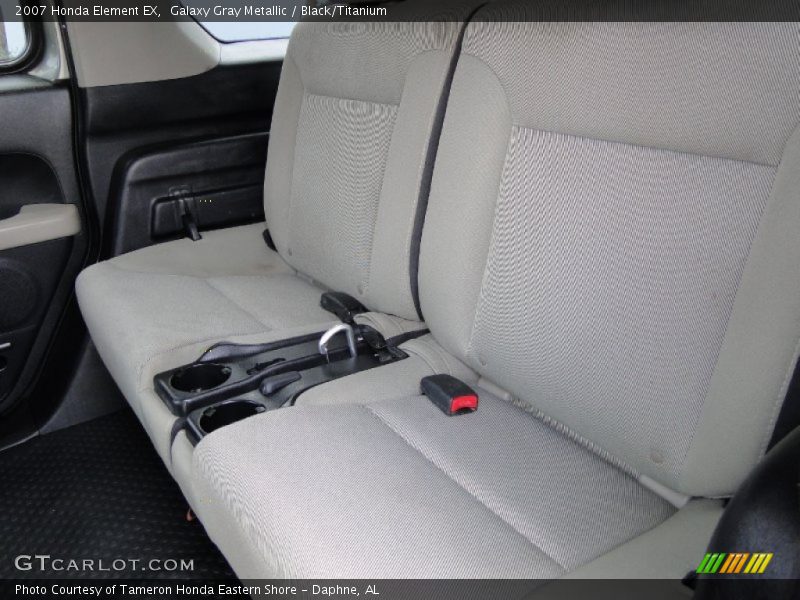 2007 Element EX Black/Titanium Interior