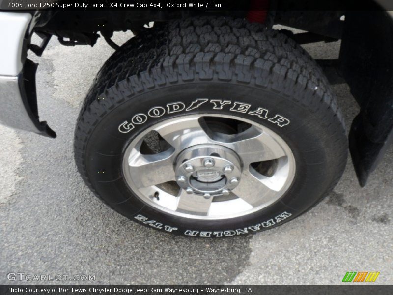 Oxford White / Tan 2005 Ford F250 Super Duty Lariat FX4 Crew Cab 4x4