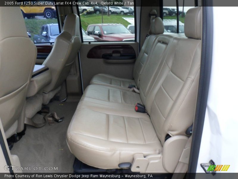 Oxford White / Tan 2005 Ford F250 Super Duty Lariat FX4 Crew Cab 4x4