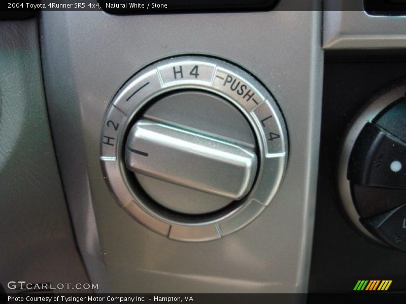Natural White / Stone 2004 Toyota 4Runner SR5 4x4