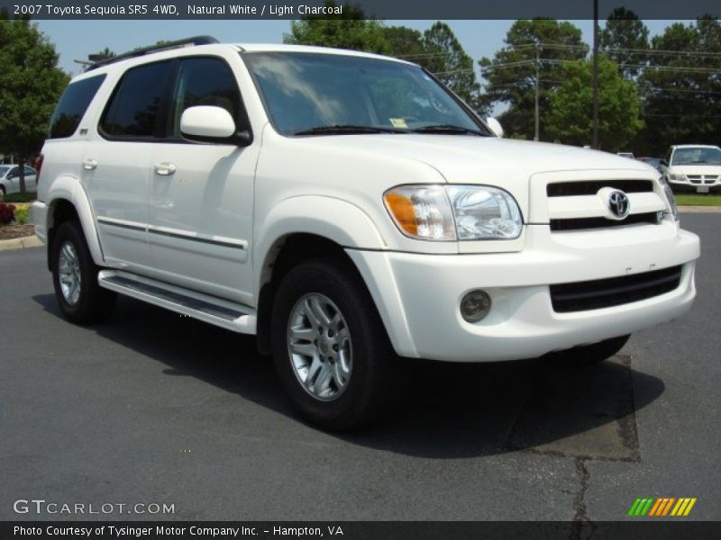 Natural White / Light Charcoal 2007 Toyota Sequoia SR5 4WD