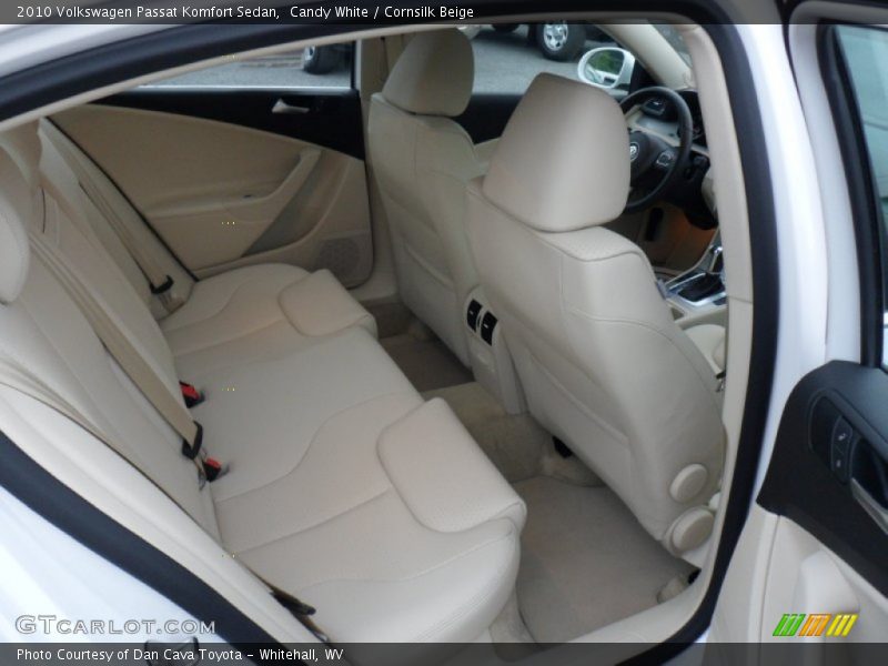  2010 Passat Komfort Sedan Cornsilk Beige Interior