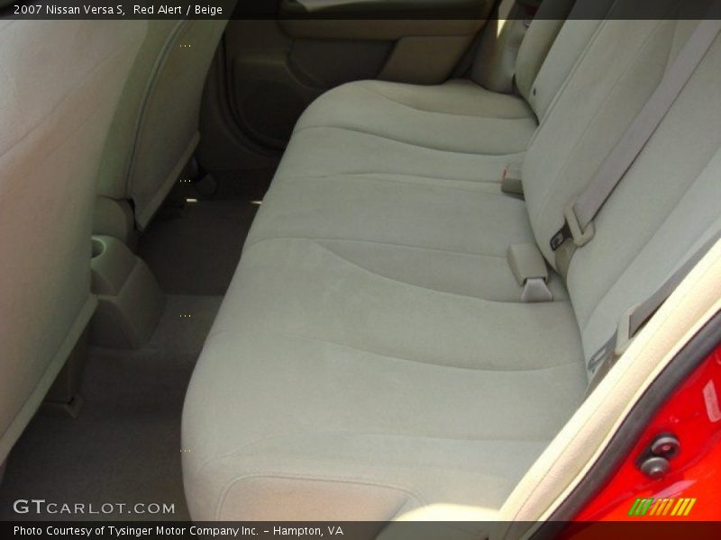 Red Alert / Beige 2007 Nissan Versa S