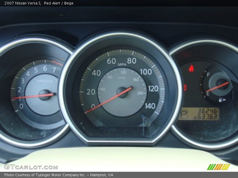 Red Alert / Beige 2007 Nissan Versa S