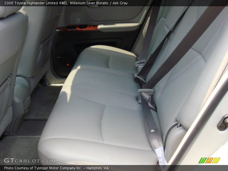 Millenium Silver Metallic / Ash Gray 2006 Toyota Highlander Limited 4WD