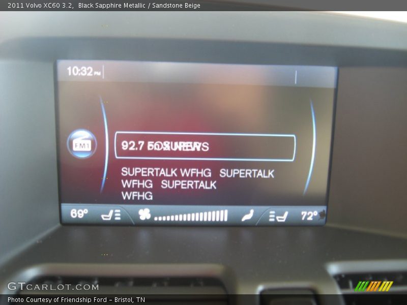 Black Sapphire Metallic / Sandstone Beige 2011 Volvo XC60 3.2