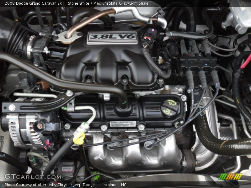 Stone White / Medium Slate Gray/Light Shale 2008 Dodge Grand Caravan SXT