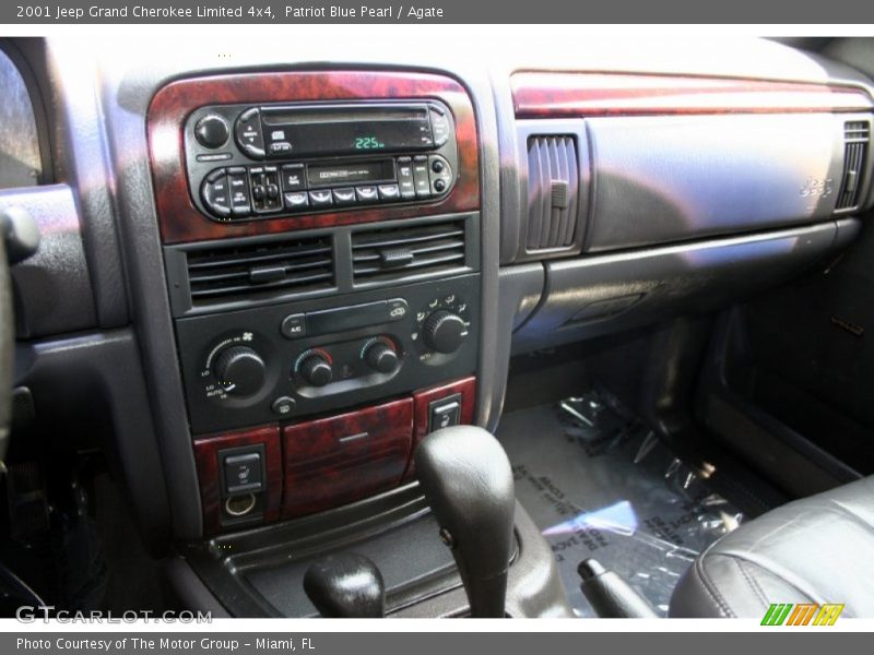 Controls of 2001 Grand Cherokee Limited 4x4