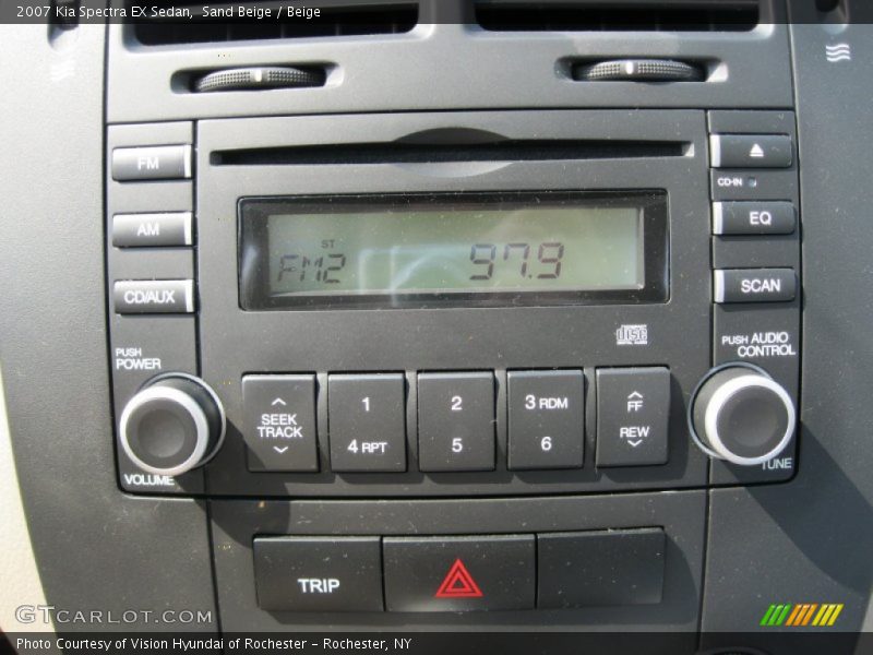 Controls of 2007 Spectra EX Sedan