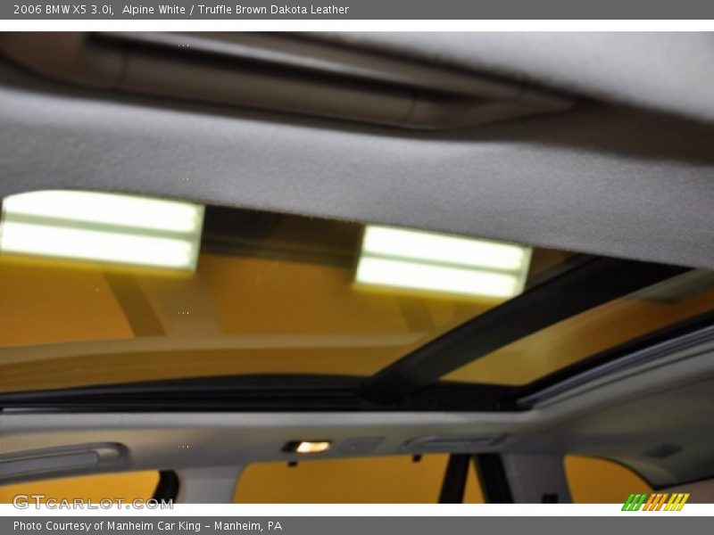 Alpine White / Truffle Brown Dakota Leather 2006 BMW X5 3.0i
