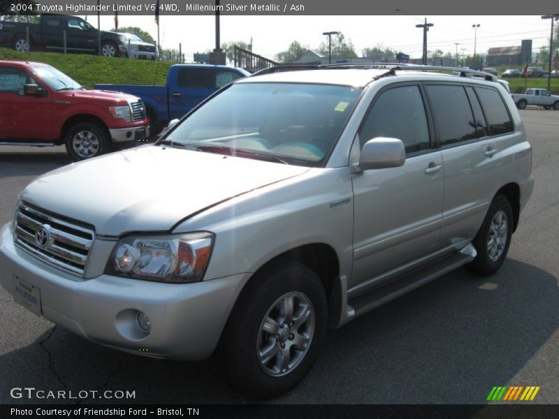 Millenium Silver Metallic / Ash 2004 Toyota Highlander Limited V6 4WD
